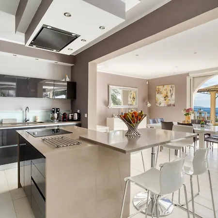Villa Demeure Domaine Du Soleil Le Lavandou